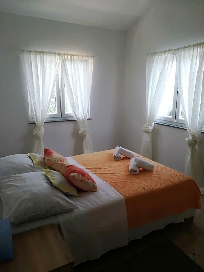 Apartman Rosanda 1 Premuda Exterior photo
